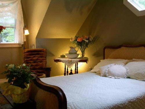 Antique Slumber Old Town Bed & Breakfast Niagara-on-the-Lake Esterno foto