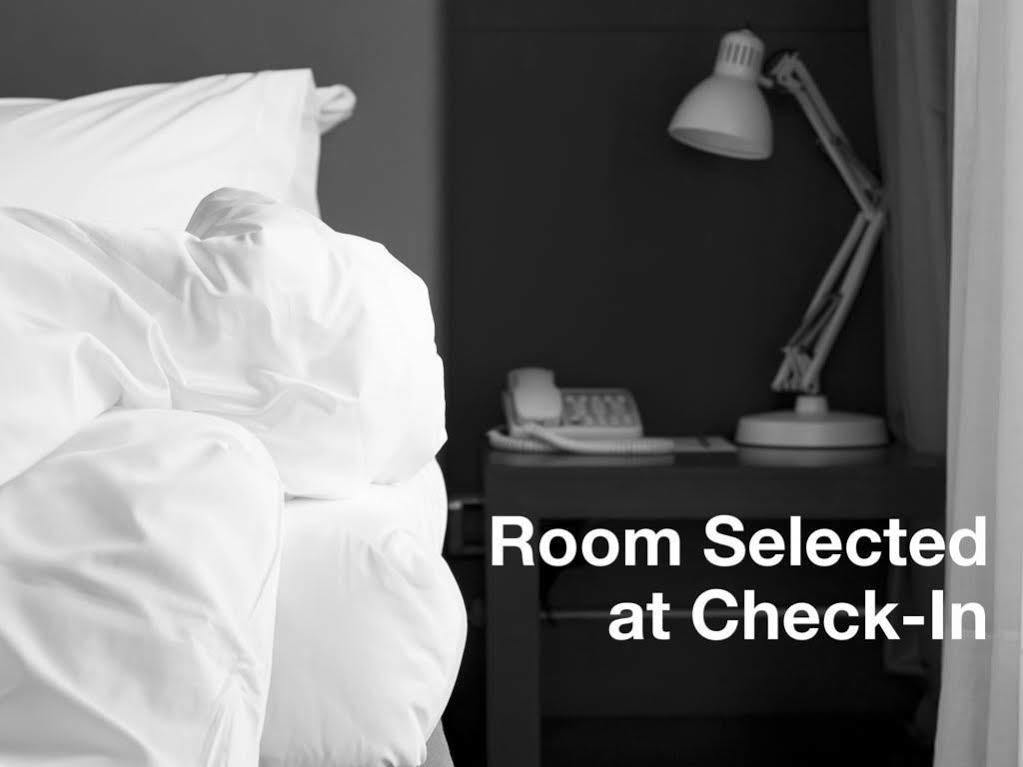 Antique Slumber Old Town Bed & Breakfast Niagara-on-the-Lake Esterno foto